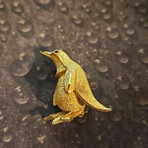 Vintage BSK Penguin Red Eyes Pin